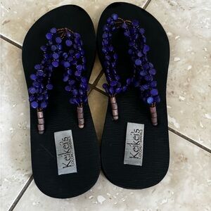 Keiker's Black Coconut Sandals
Size 6
